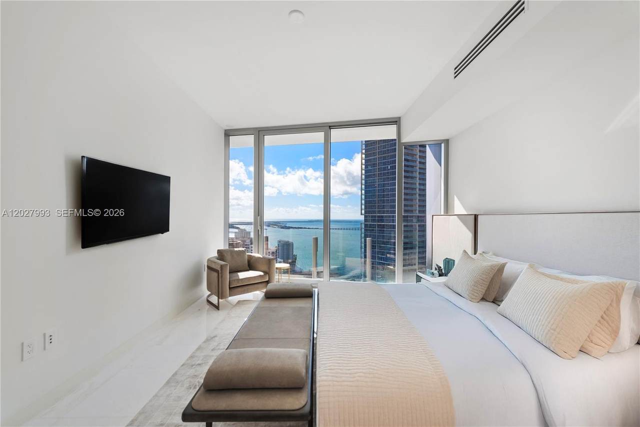 300 Biscayne Boulevard Way - Photo 1