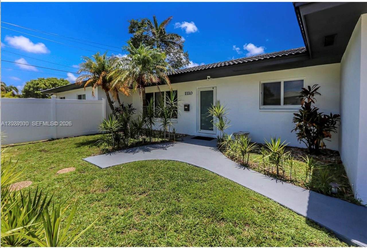https://bt-photos.global.ssl.fastly.net/miami/1280_boomver_1_A12028000-2.jpg