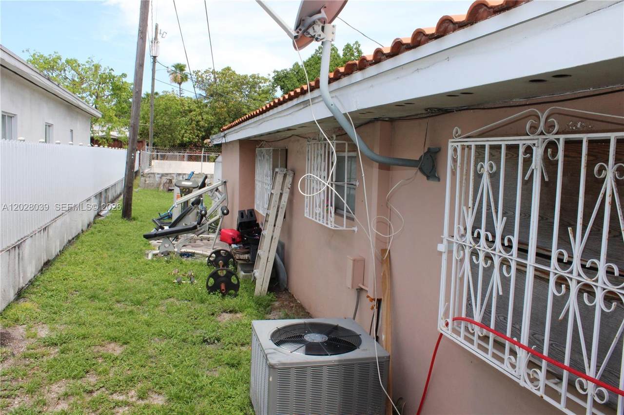 https://bt-photos.global.ssl.fastly.net/miami/1280_boomver_1_A12028039-2.jpg