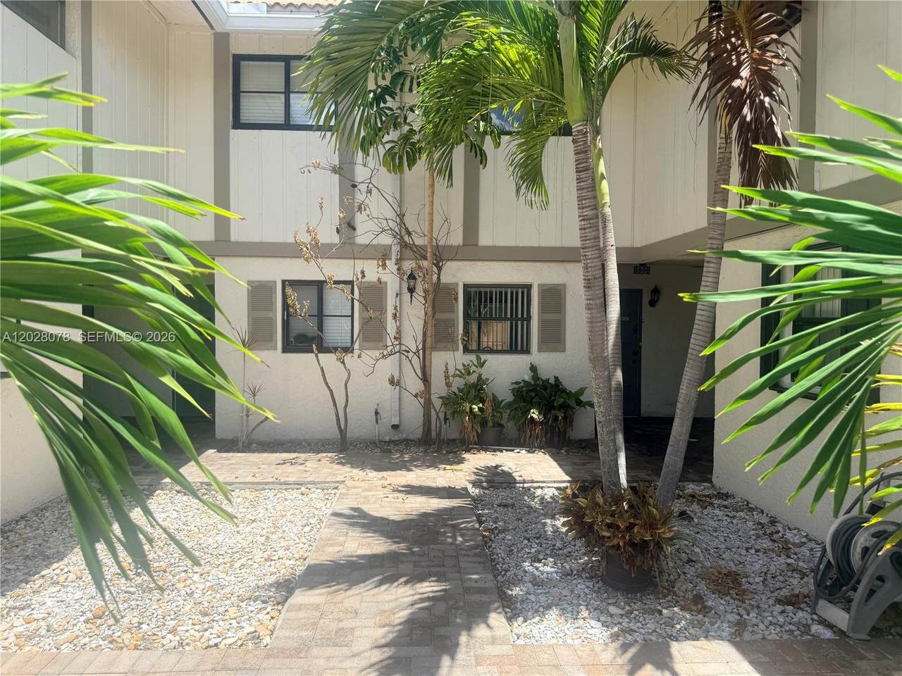 10787 Royal Palm Blvd - Photo 1