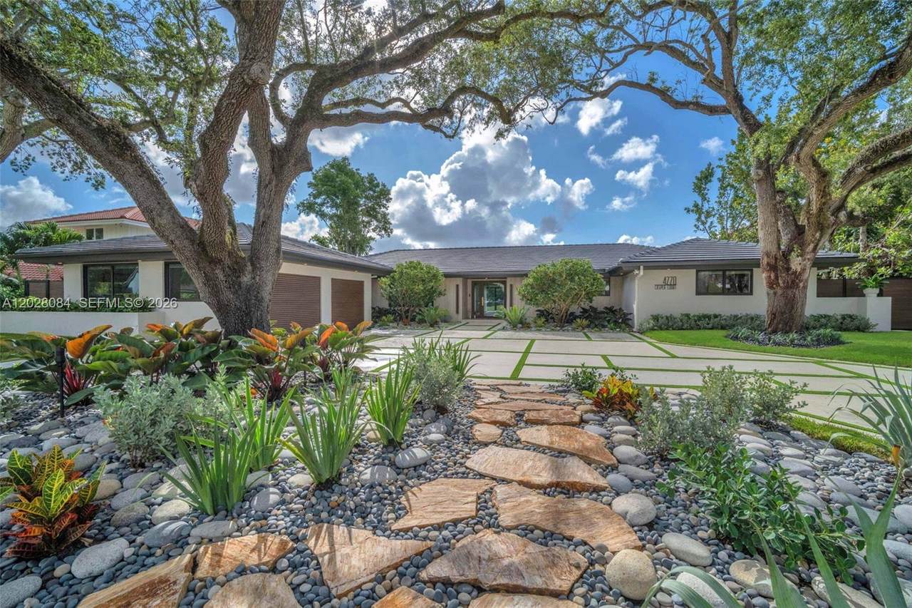 4220 Casper Ct - Photo 1
