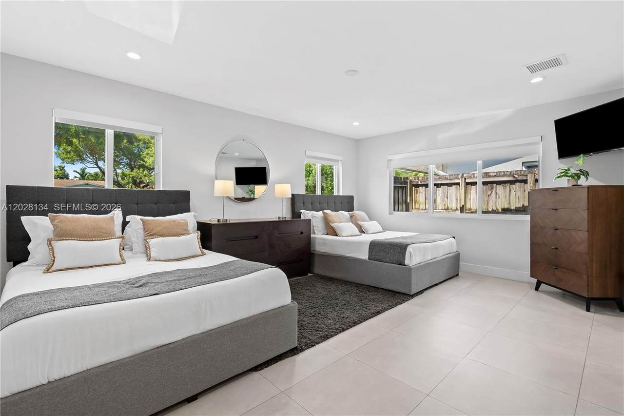 1329 Funston - Photo 1