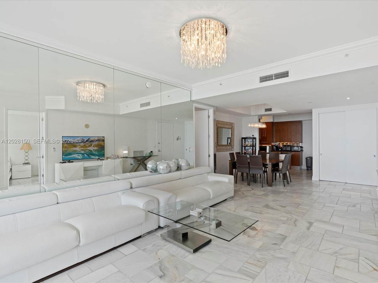 https://bt-photos.global.ssl.fastly.net/miami/1280_boomver_1_A12028150-2.jpg