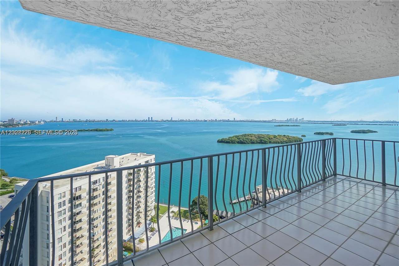 https://bt-photos.global.ssl.fastly.net/miami/1280_boomver_1_A12028226-2.jpg