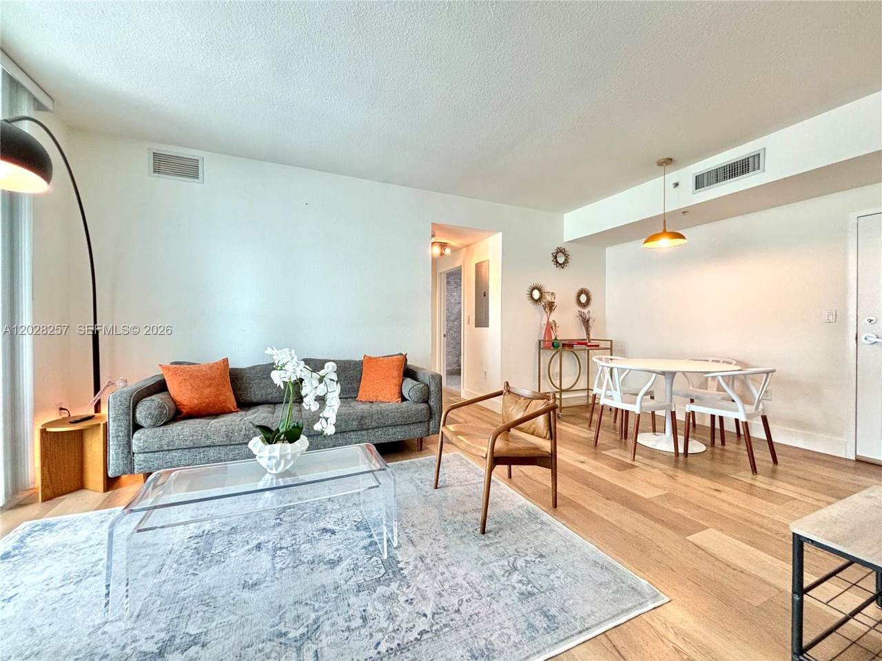 500 29th St - Photo 1