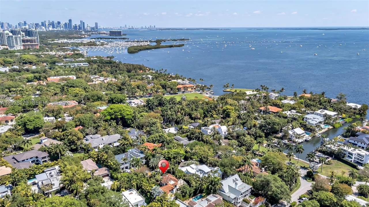 https://bt-photos.global.ssl.fastly.net/miami/1280_boomver_1_A12028279-2.jpg