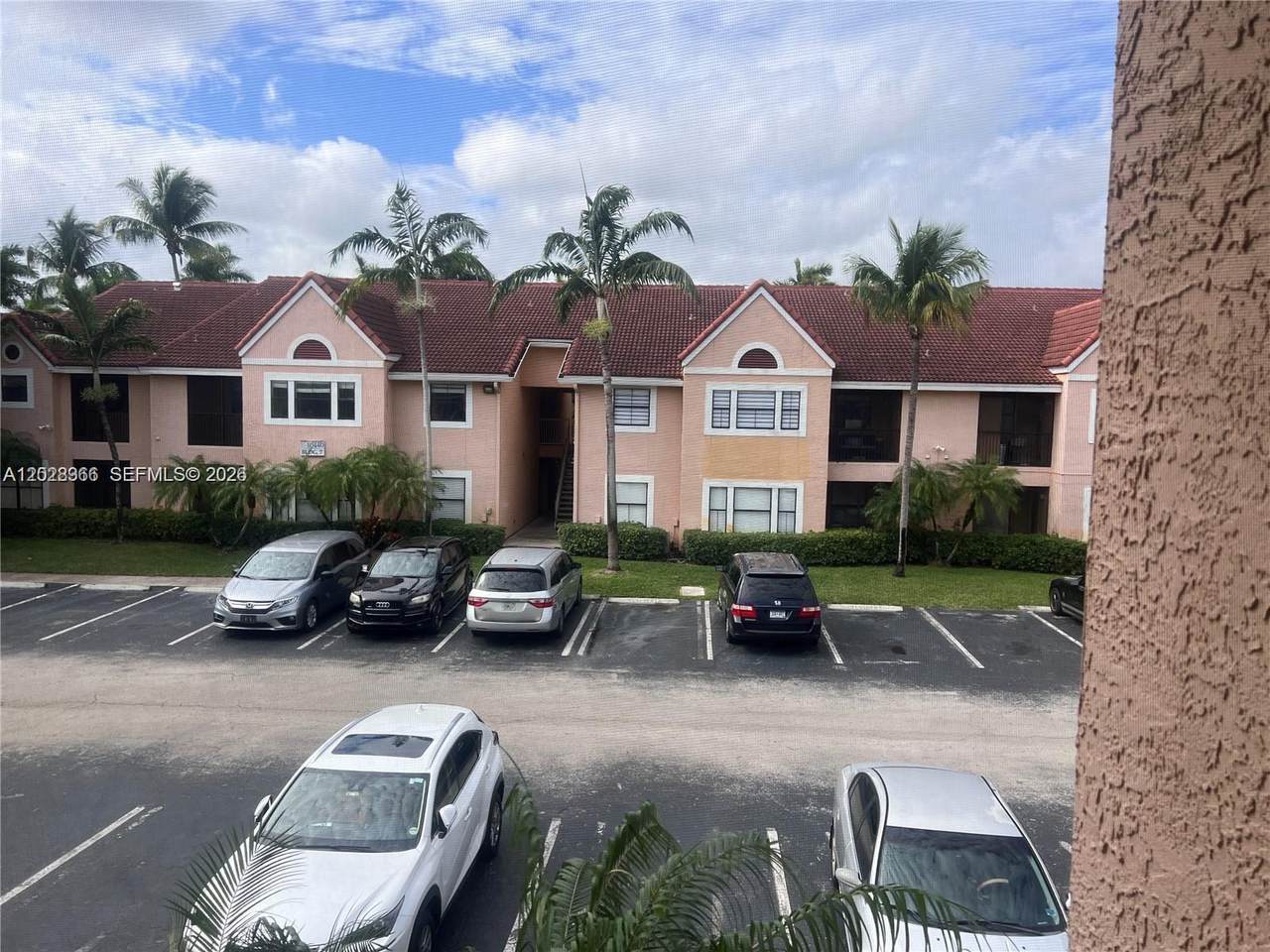 10441 156th Ct - Photo 1