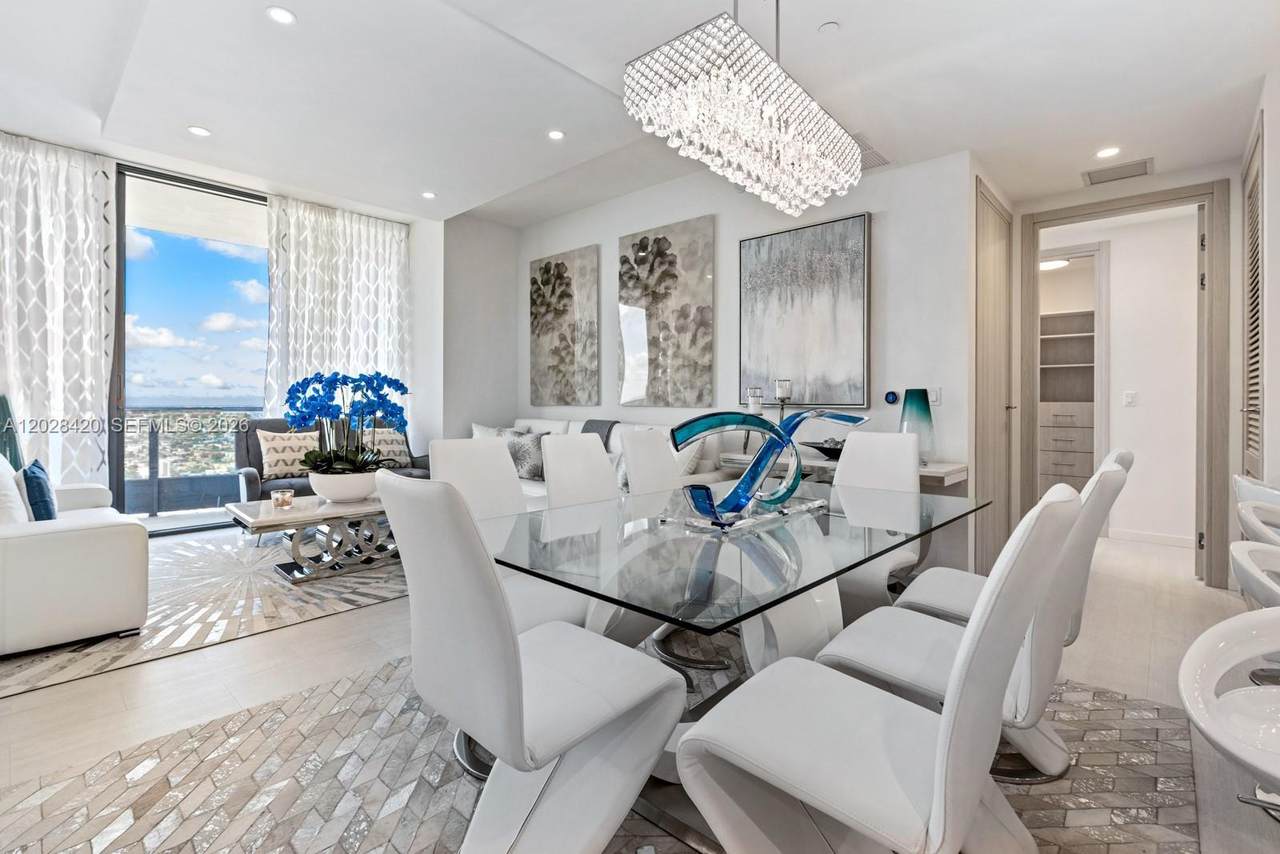 1000 Brickell Plz - Photo 1