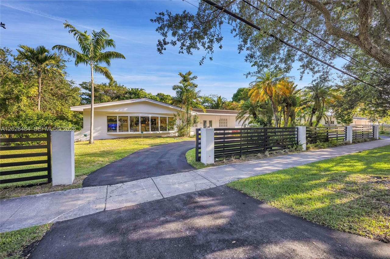 https://bt-photos.global.ssl.fastly.net/miami/1280_boomver_1_A12028484-2.jpg
