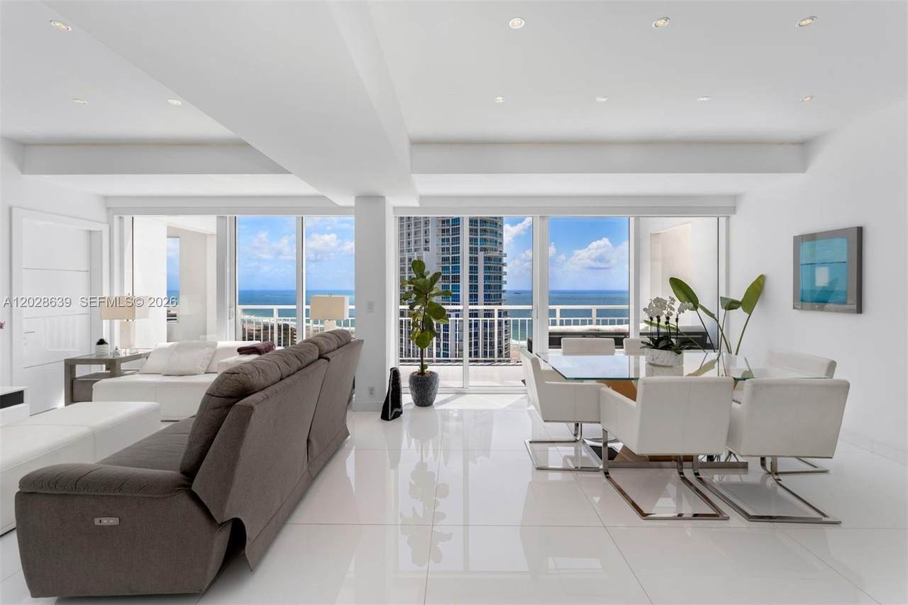 https://bt-photos.global.ssl.fastly.net/miami/1280_boomver_1_A12028639-2.jpg