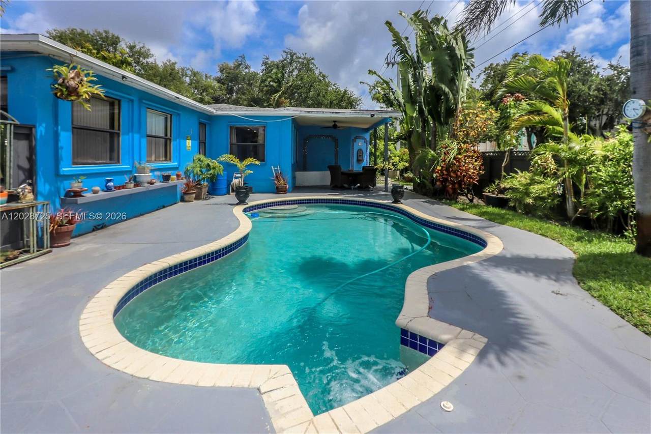 https://bt-photos.global.ssl.fastly.net/miami/1280_boomver_1_A12028725-2.jpg
