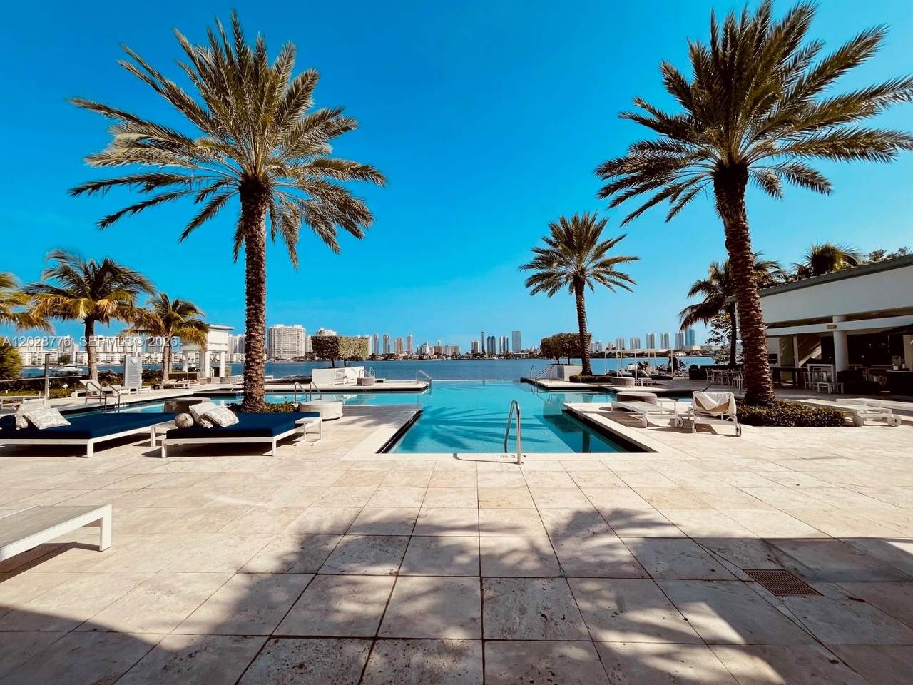 17111 Biscayne Blvd - Photo 1