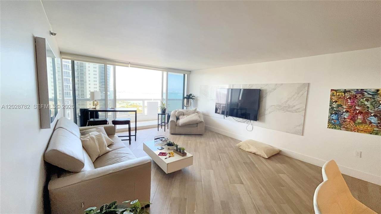 https://bt-photos.global.ssl.fastly.net/miami/1280_boomver_1_A12028782-2.jpg