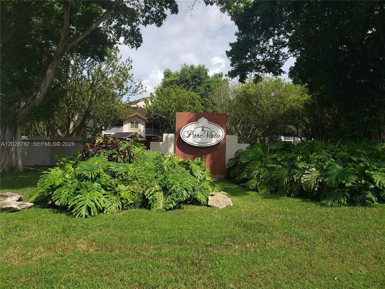 13965 91st Ter - Photo 1