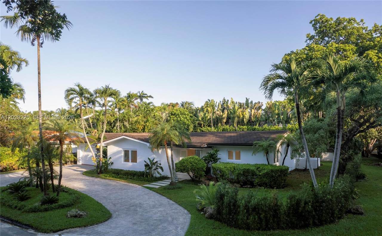 https://bt-photos.global.ssl.fastly.net/miami/1280_boomver_1_A12029225-2.jpg