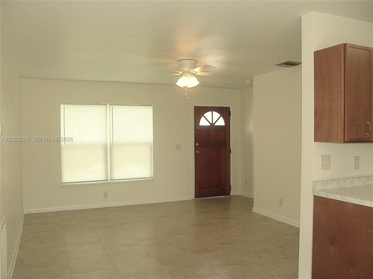 https://bt-photos.global.ssl.fastly.net/miami/1280_boomver_1_A12029259-2.jpg