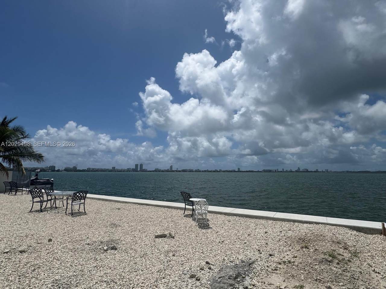 https://bt-photos.global.ssl.fastly.net/miami/1280_boomver_1_A12029498-2.jpg