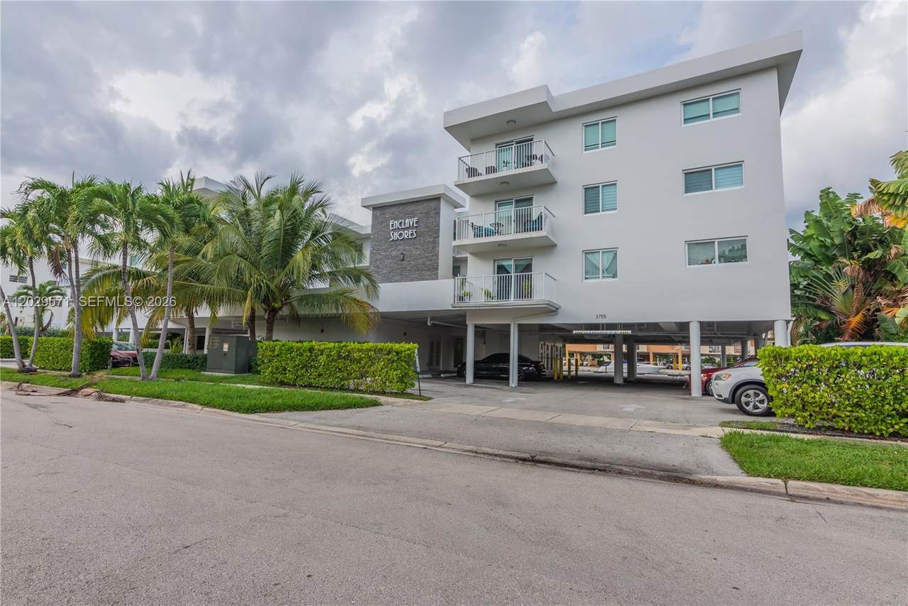 https://bt-photos.global.ssl.fastly.net/miami/1280_boomver_1_A12029571-2.jpg