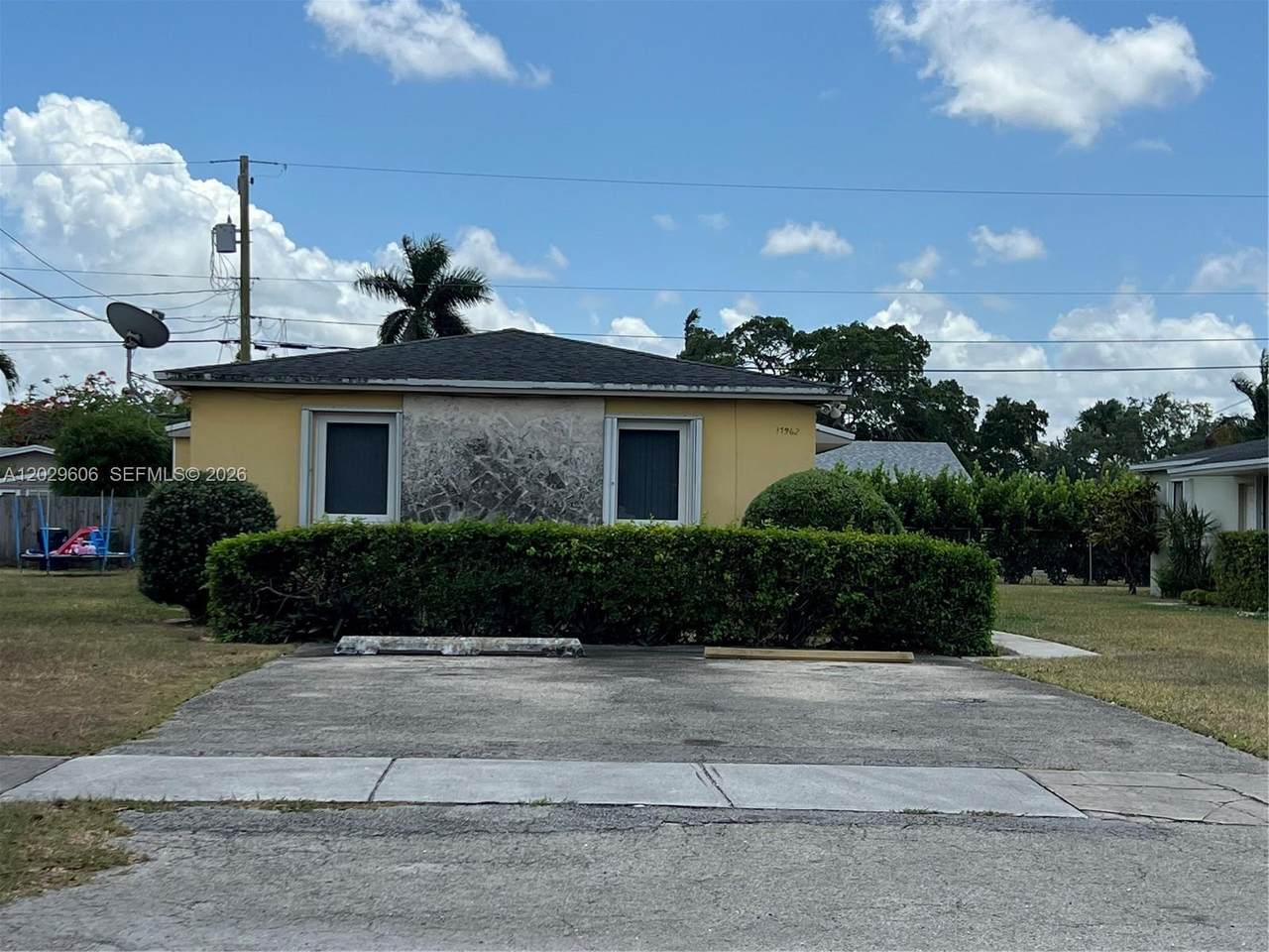 https://bt-photos.global.ssl.fastly.net/miami/1280_boomver_1_A12029606-2.jpg