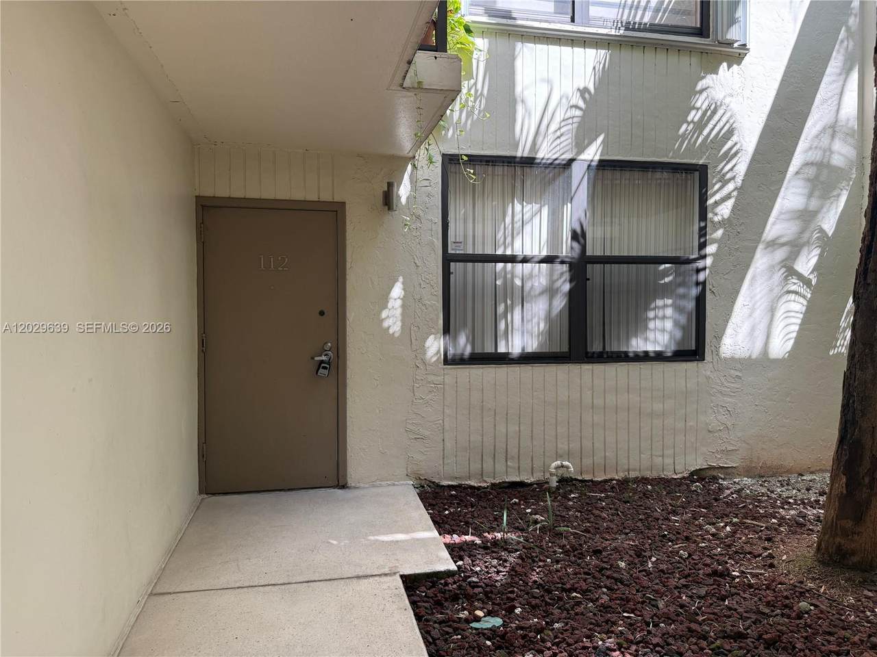 20441 30th Ave - Photo 1