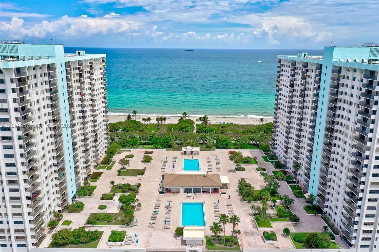 1201 Ocean Dr - Photo 1