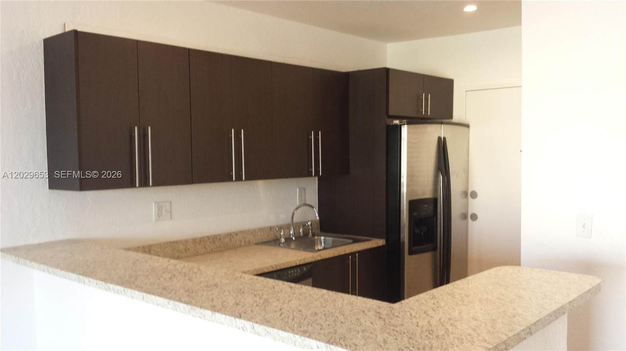 7473 82nd St - Photo 1