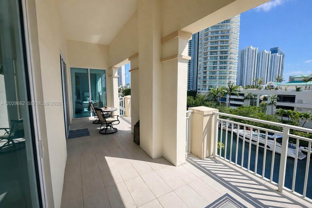 https://bt-photos.global.ssl.fastly.net/miami/1280_boomver_1_A12029662-2.jpg