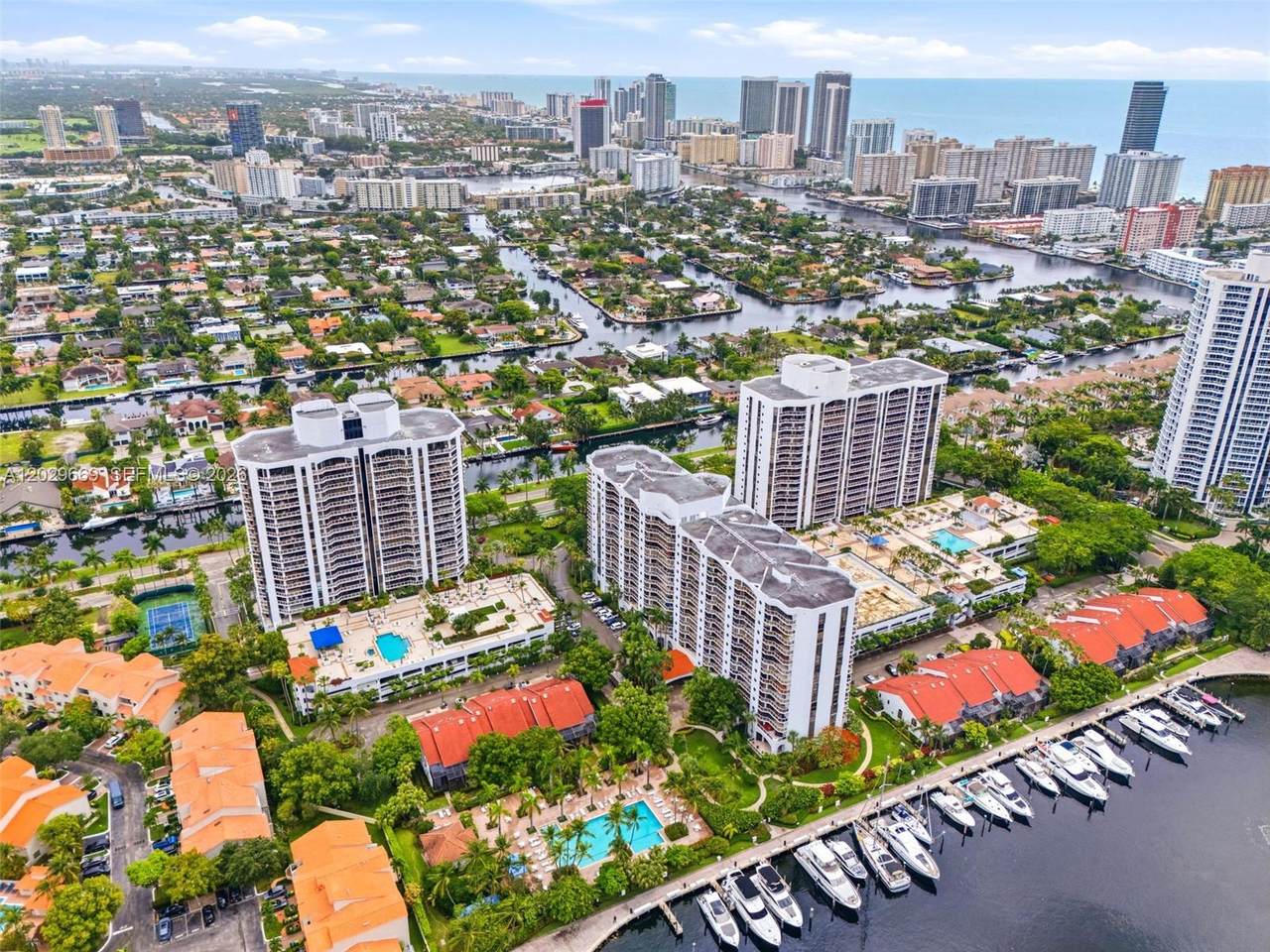 https://bt-photos.global.ssl.fastly.net/miami/1280_boomver_1_A12029669-2.jpg