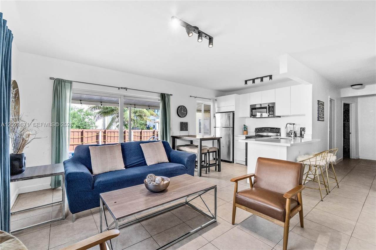 1021 23rd Ave - Photo 1