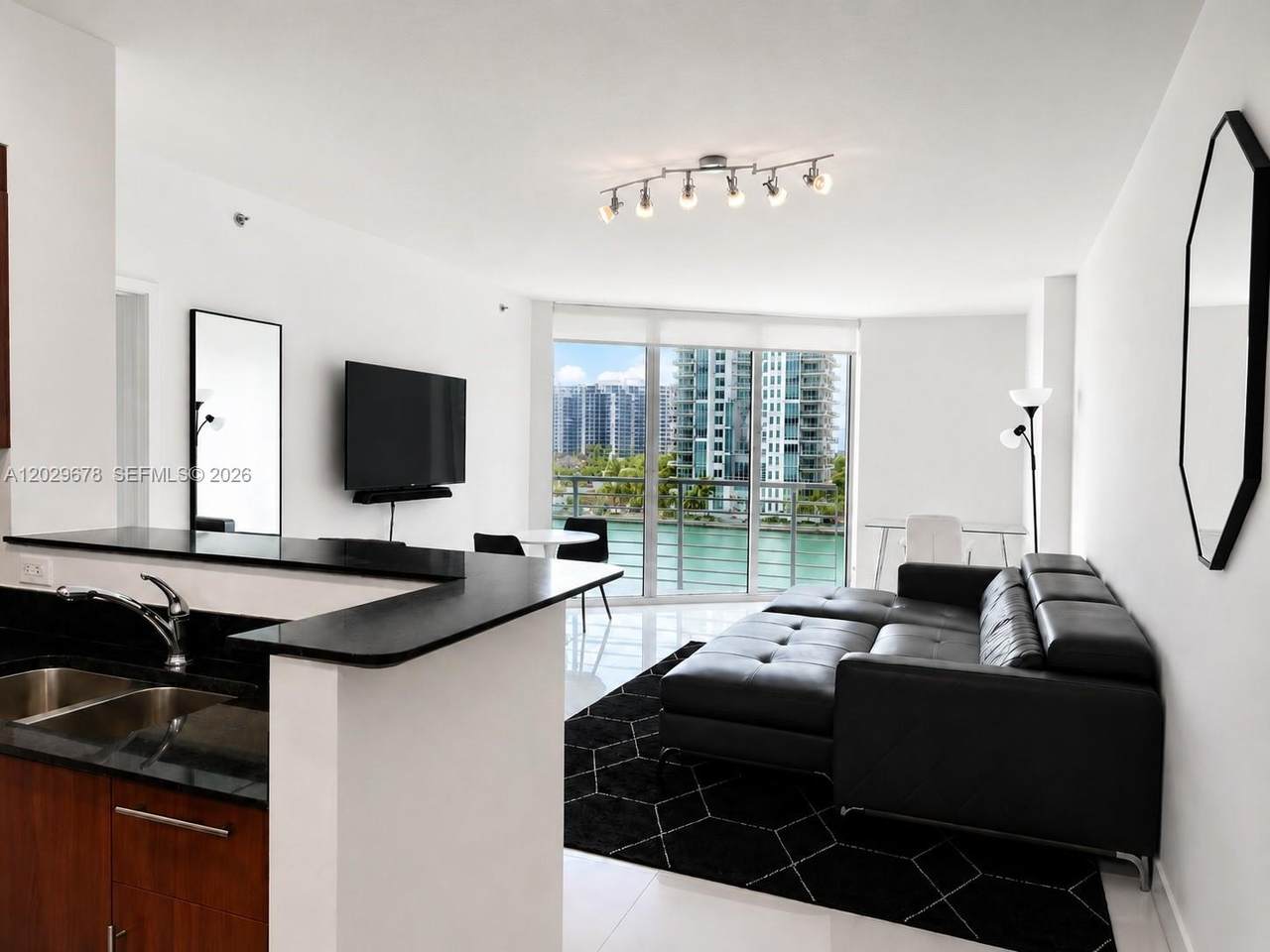 325 Biscayne Blvd - Photo 1