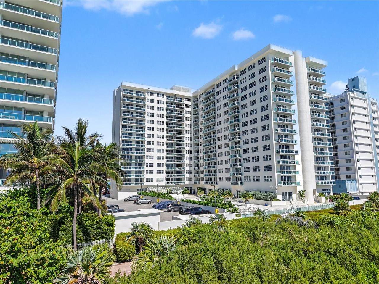6917 Collins Ave - Photo 1