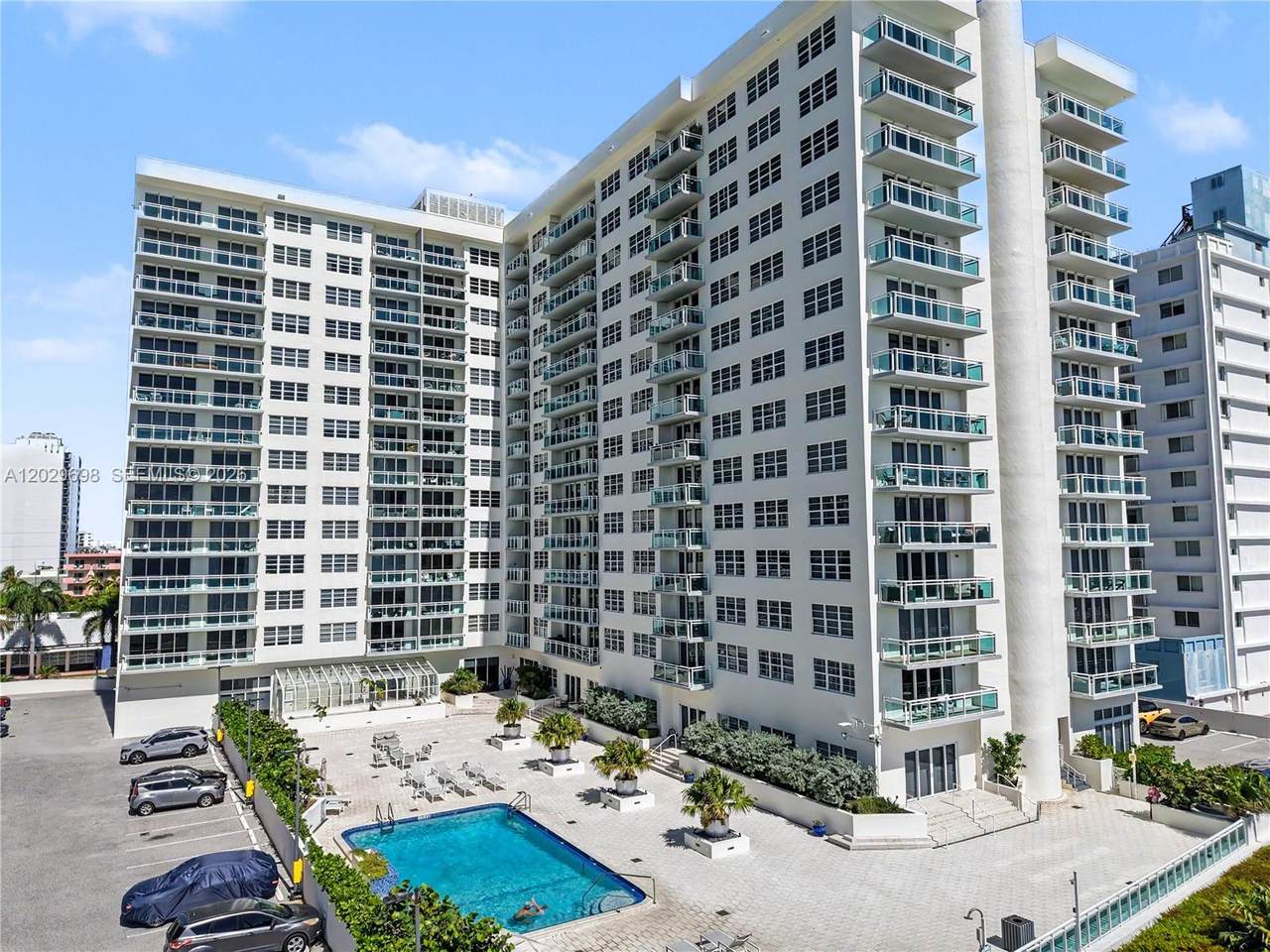 https://bt-photos.global.ssl.fastly.net/miami/1280_boomver_1_A12029698-2.jpg