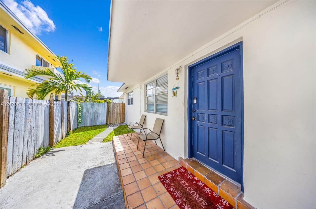 https://bt-photos.global.ssl.fastly.net/miami/1280_boomver_1_A12029712-2.jpg