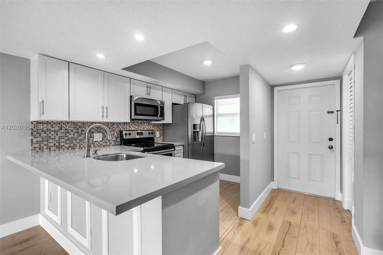 4600 67th Ave - Photo 1