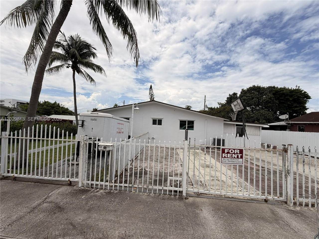 https://bt-photos.global.ssl.fastly.net/miami/1280_boomver_1_A12029815-2.jpg