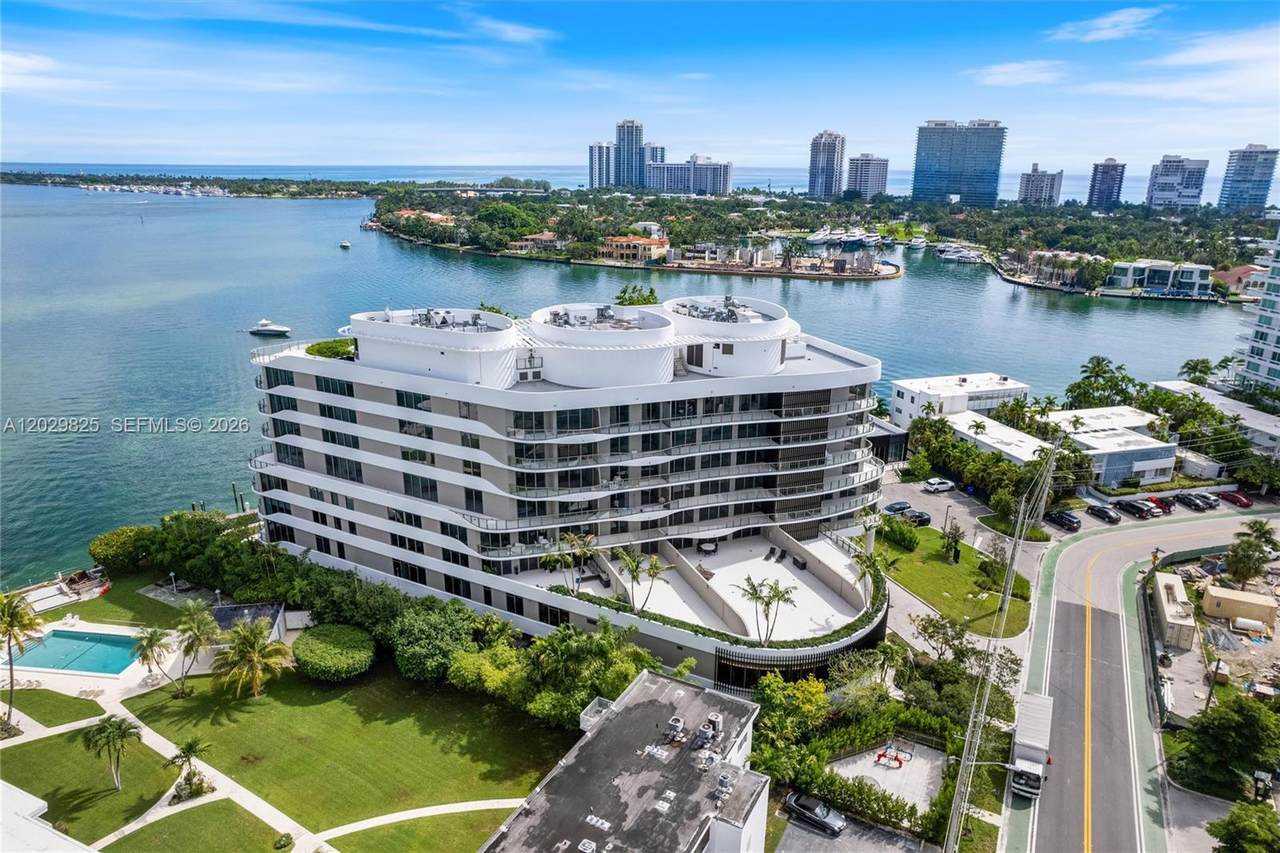 https://bt-photos.global.ssl.fastly.net/miami/1280_boomver_1_A12029825-2.jpg