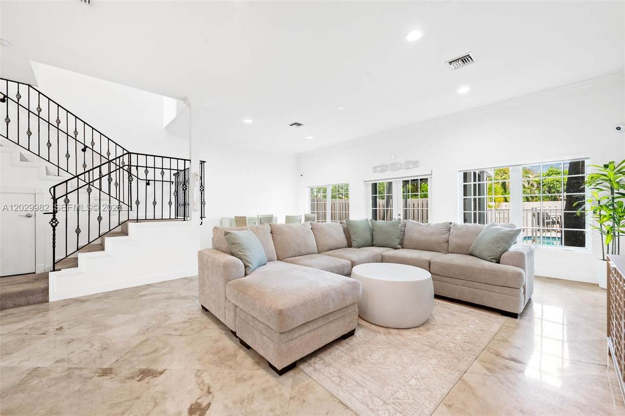 4517 21ST AVE - Photo 1