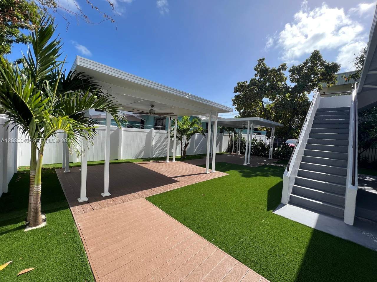 https://bt-photos.global.ssl.fastly.net/miami/1280_boomver_1_A12030049-2.jpg