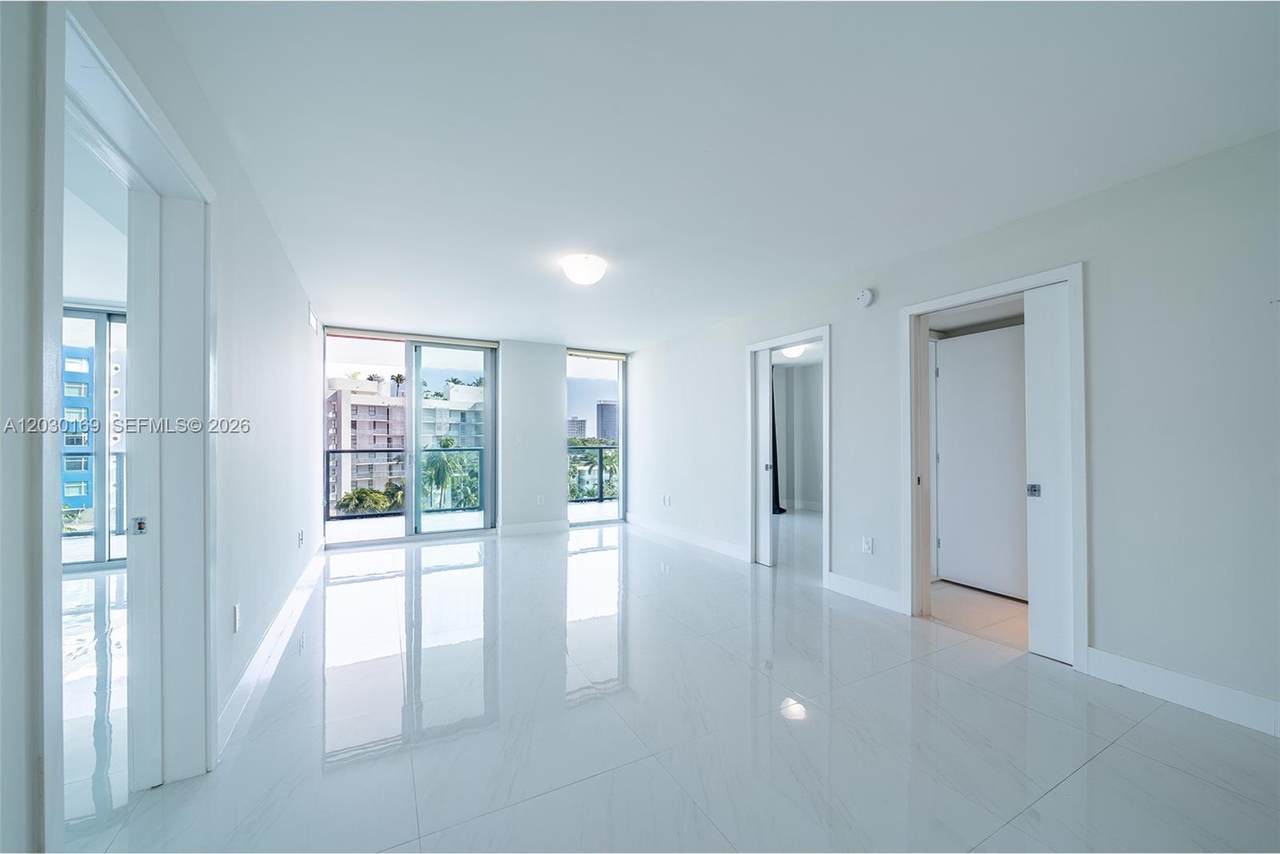 https://bt-photos.global.ssl.fastly.net/miami/1280_boomver_1_A12030169-2.jpg