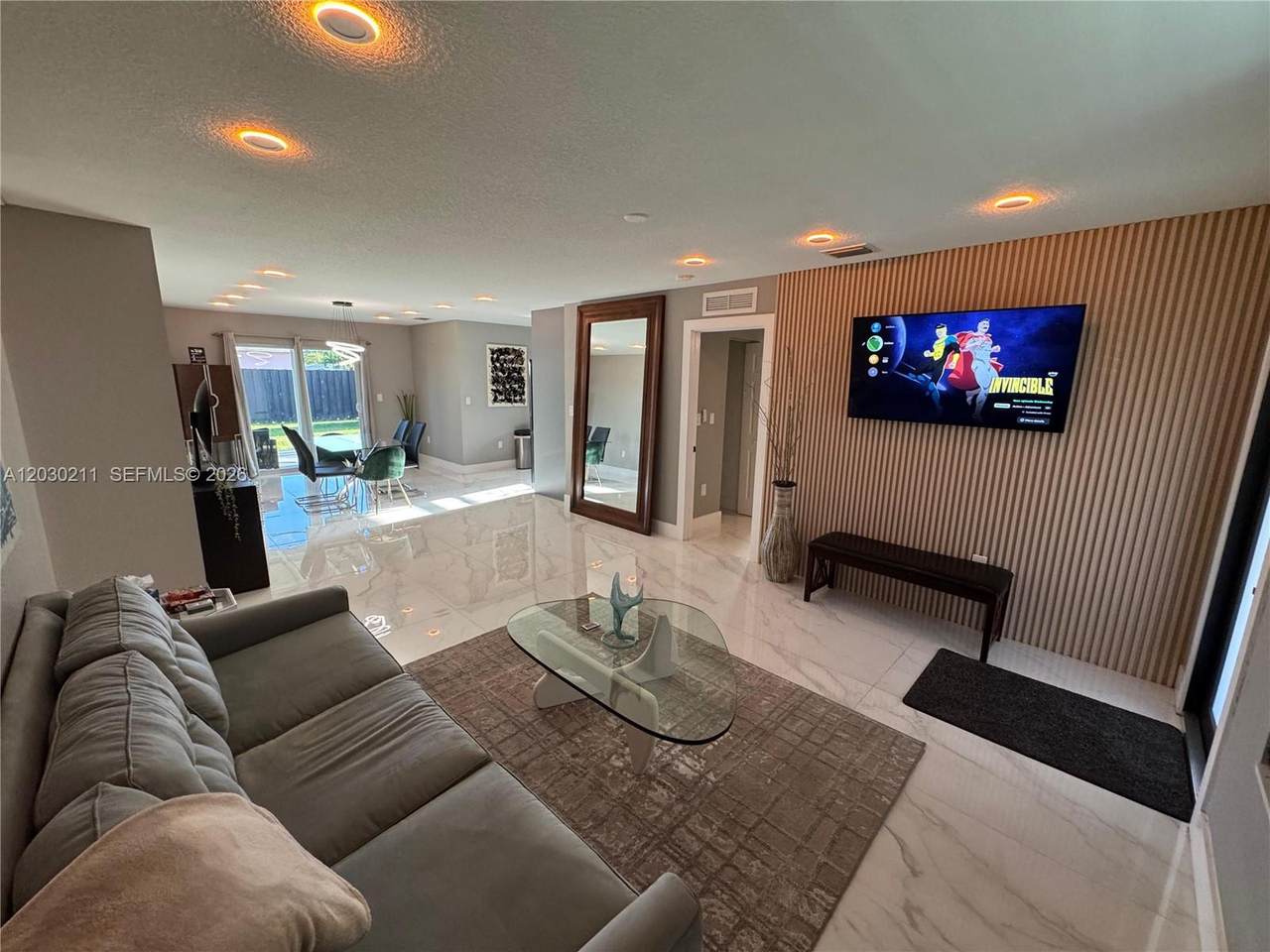 https://bt-photos.global.ssl.fastly.net/miami/1280_boomver_1_A12030211-2.jpg