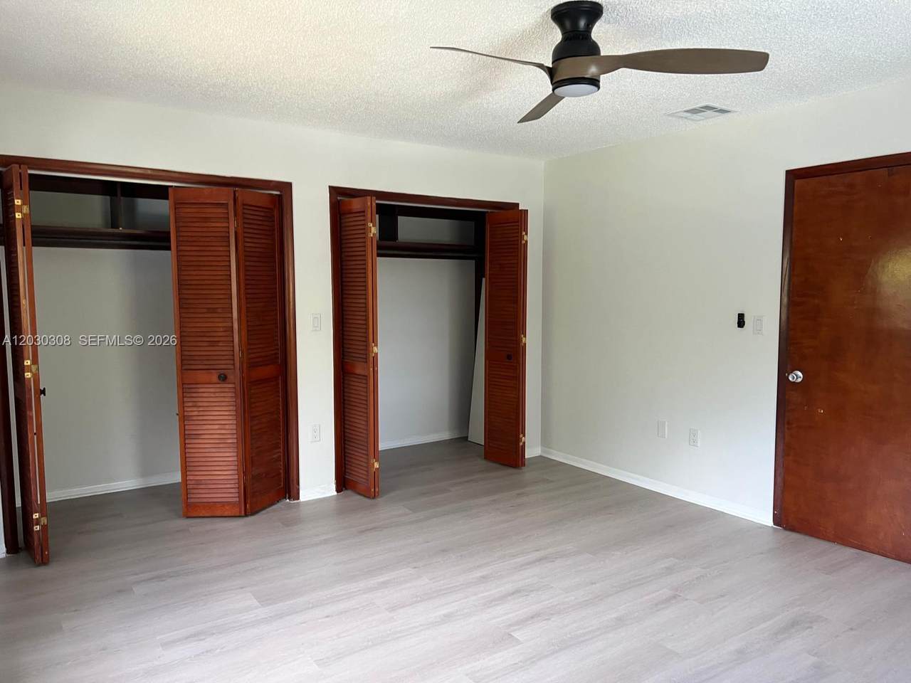 321 71st Ave - Photo 1