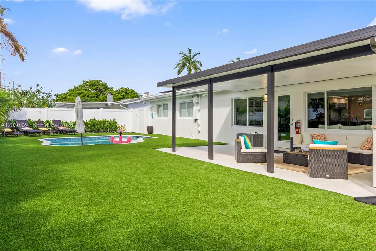 https://bt-photos.global.ssl.fastly.net/miami/1280_boomver_1_A12030324-2.jpg
