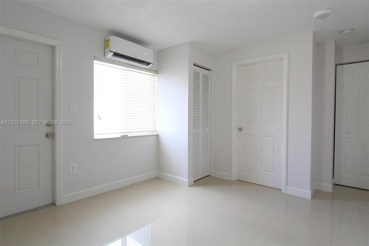 https://bt-photos.global.ssl.fastly.net/miami/1280_boomver_1_A12030395-2.jpg