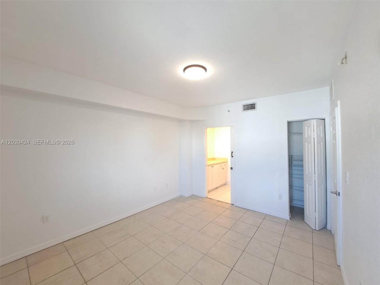 https://bt-photos.global.ssl.fastly.net/miami/1280_boomver_1_A12030424-2.jpg