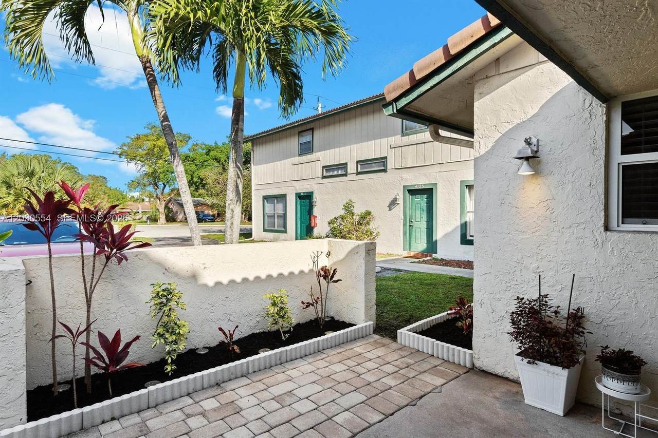 https://bt-photos.global.ssl.fastly.net/miami/1280_boomver_1_A12030554-2.jpg