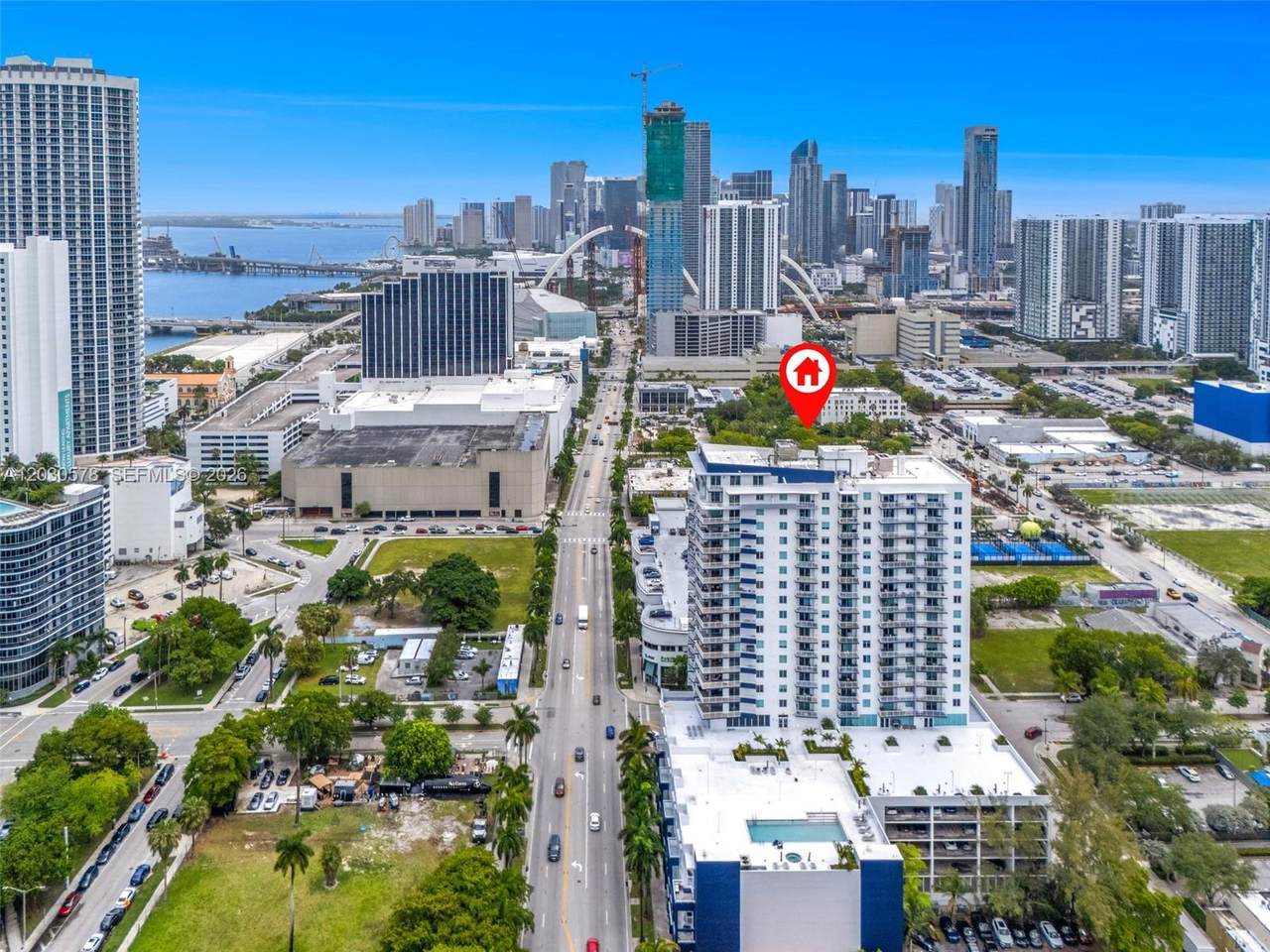 https://bt-photos.global.ssl.fastly.net/miami/1280_boomver_1_A12030578-2.jpg