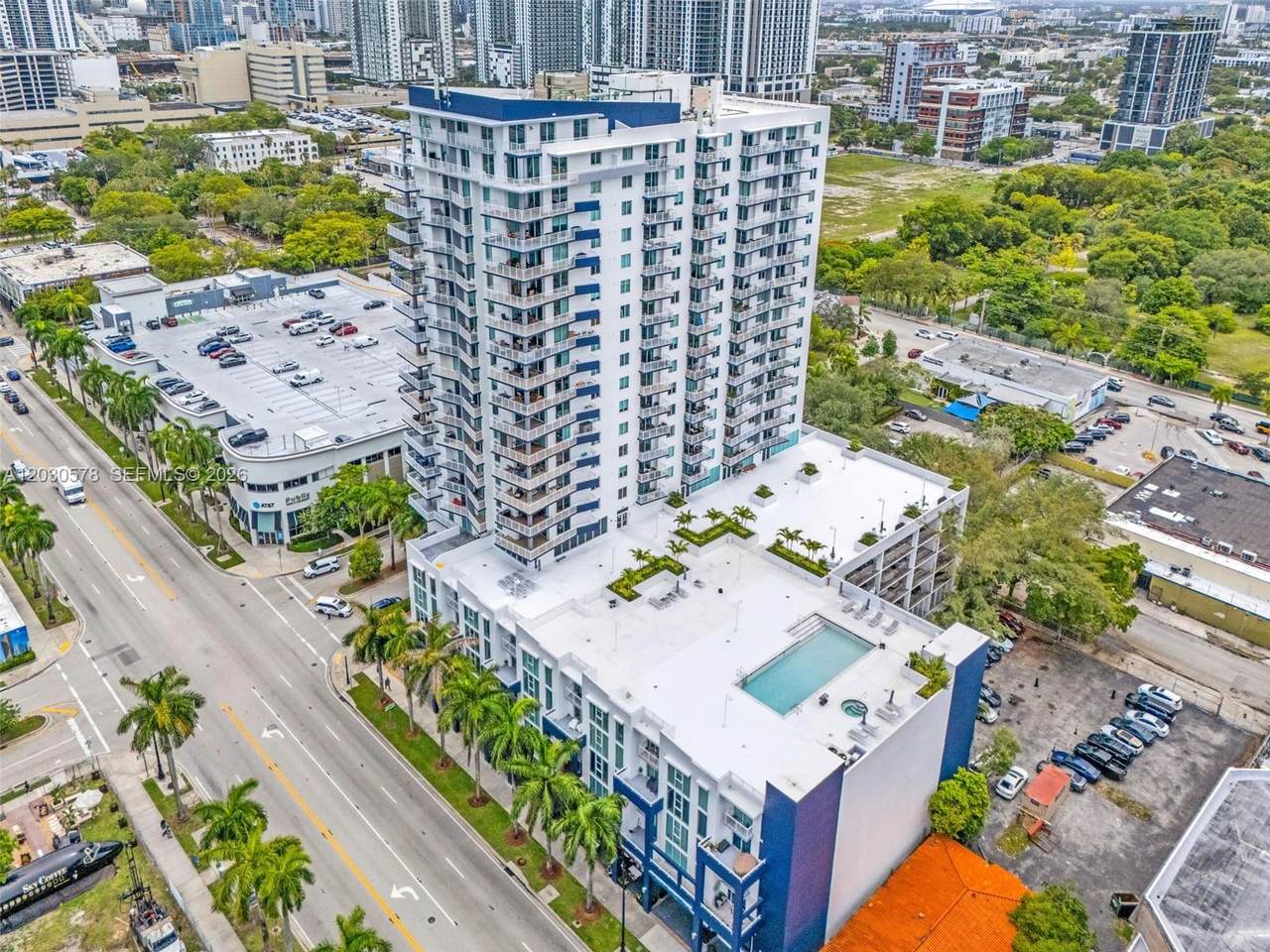 https://bt-photos.global.ssl.fastly.net/miami/1280_boomver_1_A12030578-2.jpg