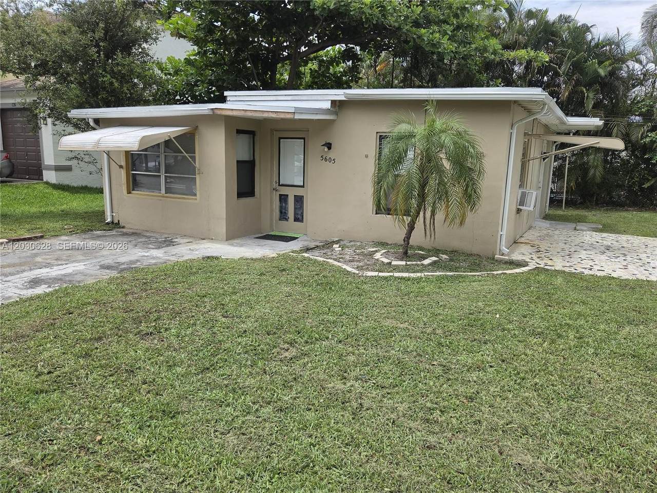 5605 Taylor St - Photo 1