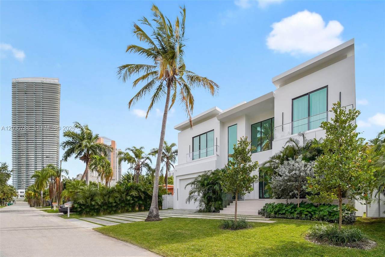 https://bt-photos.global.ssl.fastly.net/miami/1280_boomver_1_A12030788-2.jpg