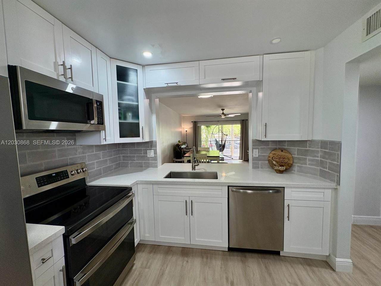 8750 Royal Palm Blvd - Photo 1